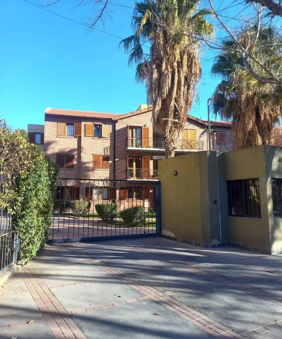 Departamento en Godoy Cruz 4