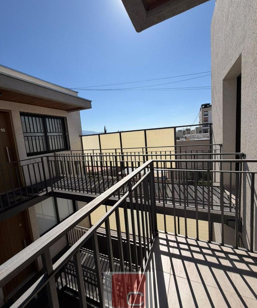 Foto de COCUCCI INMOBILIARIA VENDE departamento em Godoy Cruz, imagen 5