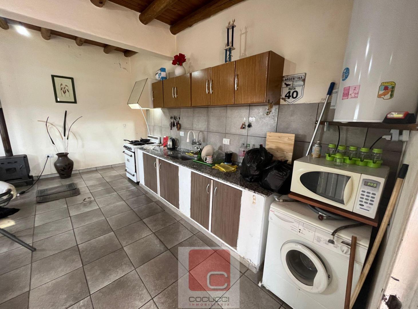 Foto de COCUCCI INMOBILIARIA VENDE casa em Lujan De Cuyo, imagen 2