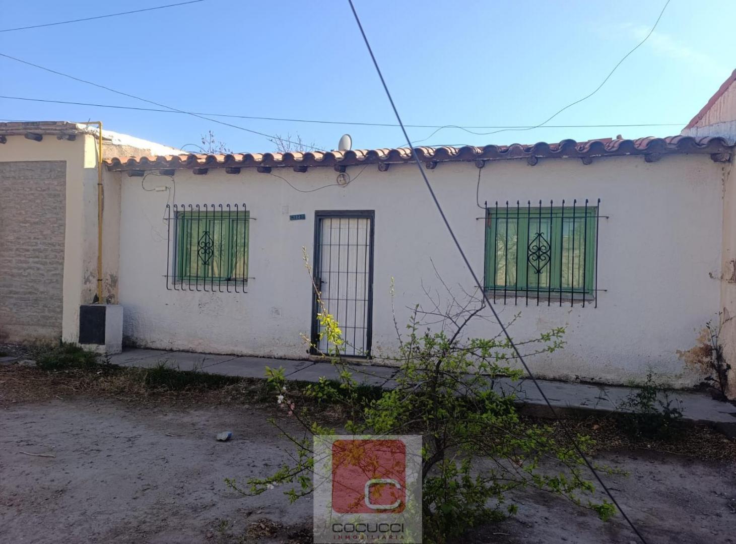 Foto de COCUCCI INMOBILIARIA VENDE casa en Guaymallen, imagen 1