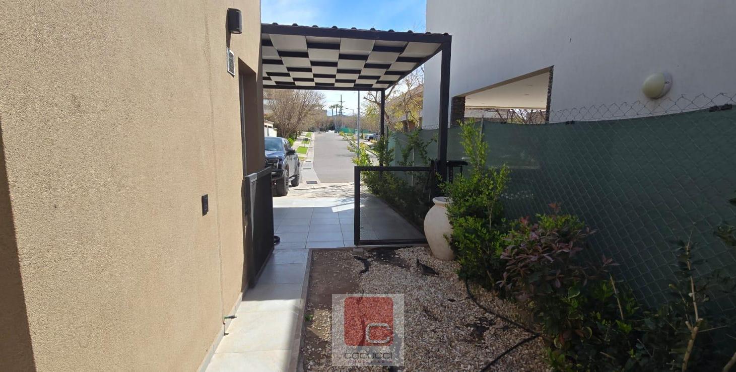 Foto de COCUCCI INMOBILAIRIA VENDE casa en Palmares Valley, imagen 1