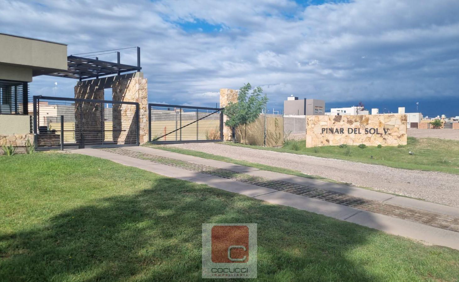 Foto de Terreno en venta zona ARENA MAIPU barrio privado, imagen 1