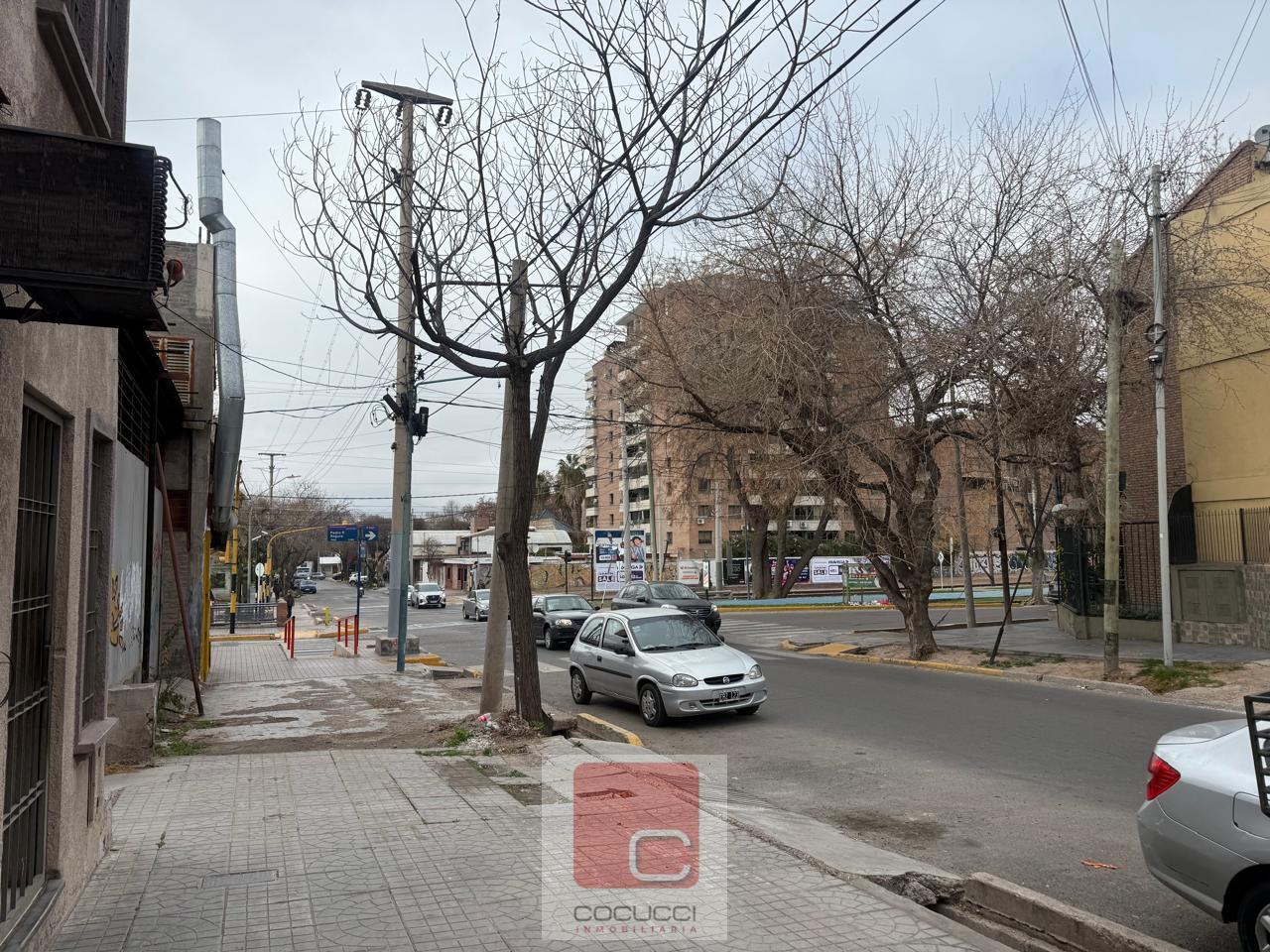 Foto de COCUCCI INMOBILIARIA VENDE lote en Godoy Cruz, imagen 2