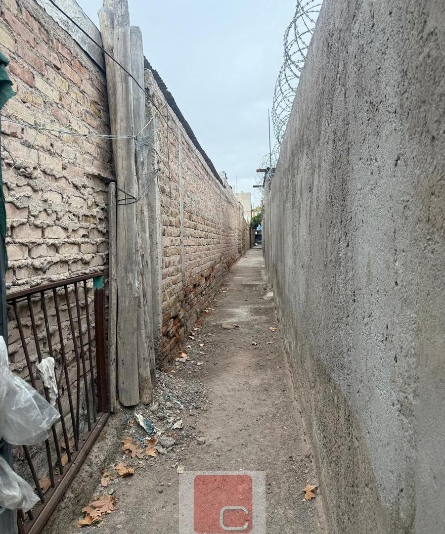 Foto de COCUCCI INMOBILIARIA VENDE lote en Godoy Cruz, imagen 3
