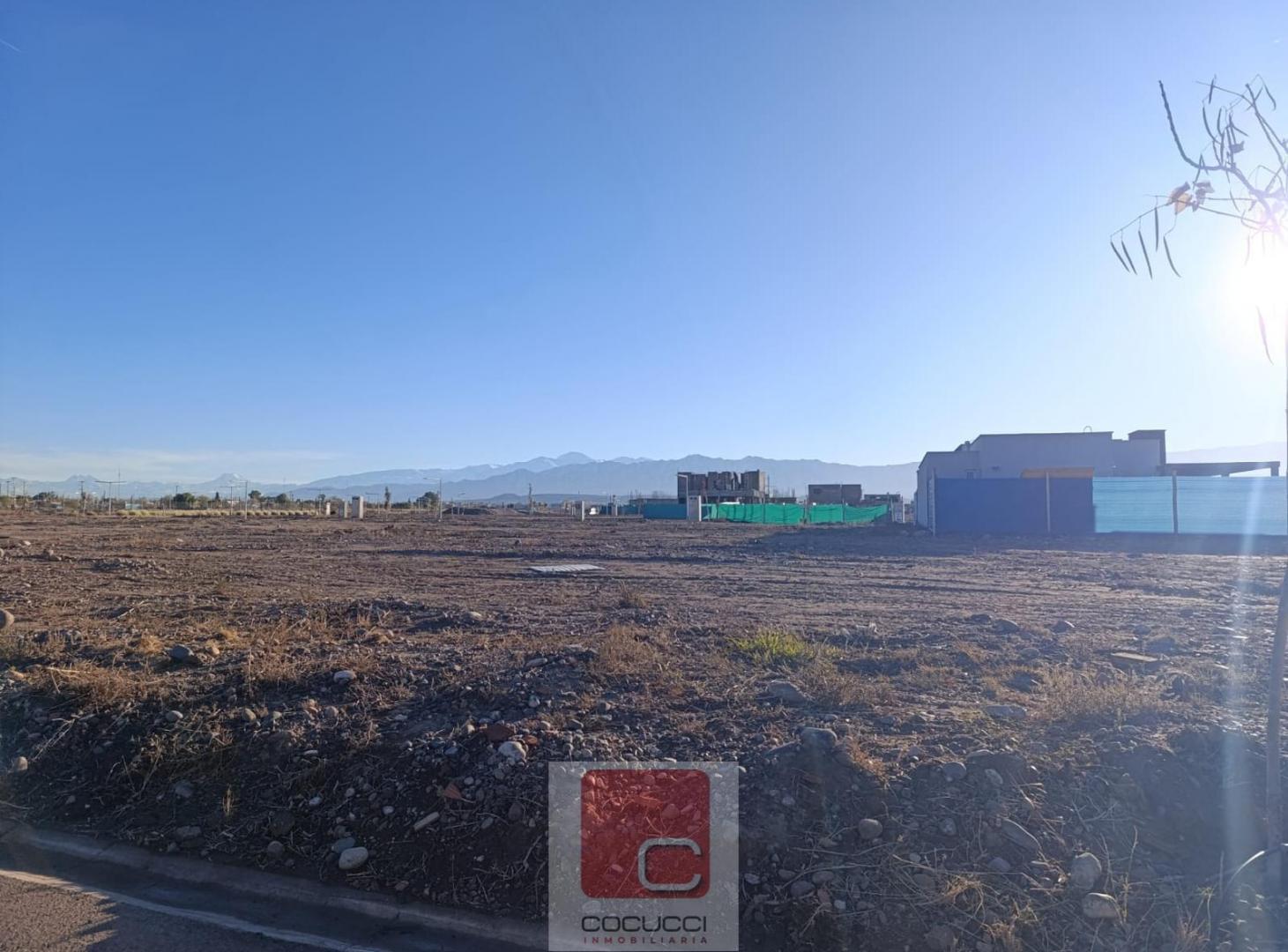 Foto de COCUCCI INMOBILIARIA vende excelente terreno en Maipu, imagen 2