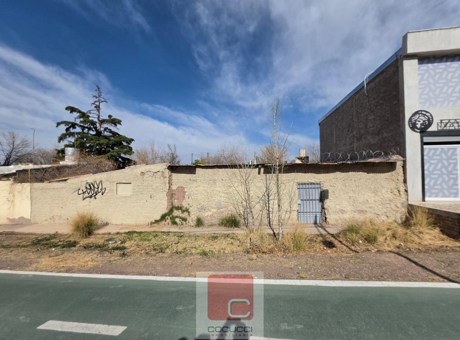 Foto de COCUCCI INMOBILIARIA VENDE Terreno en Godoy Cruz, imagen 3