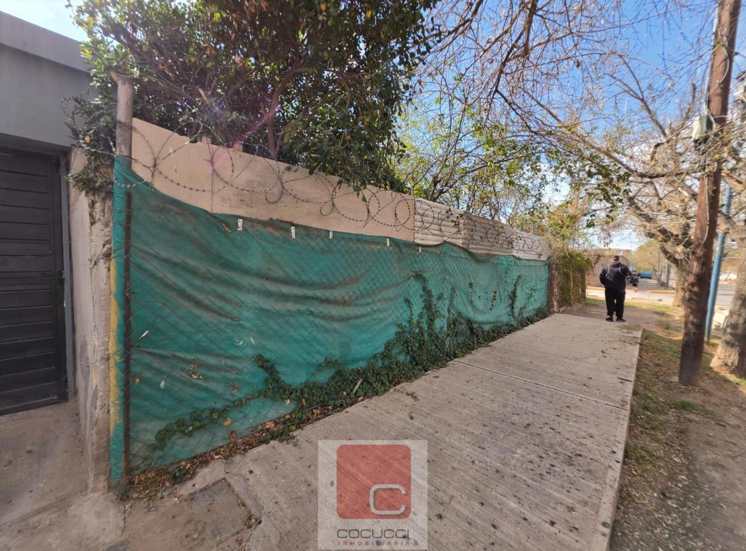 Foto de COCUCCI INMOBILIARIA VENDE Terreno en Godoy Cruz, imagen 4