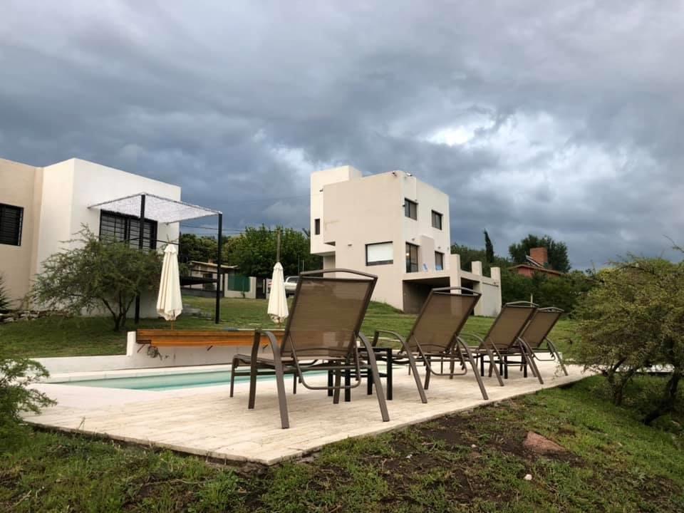 Venta de Complejo de 02 Cabañas en Tanti 5