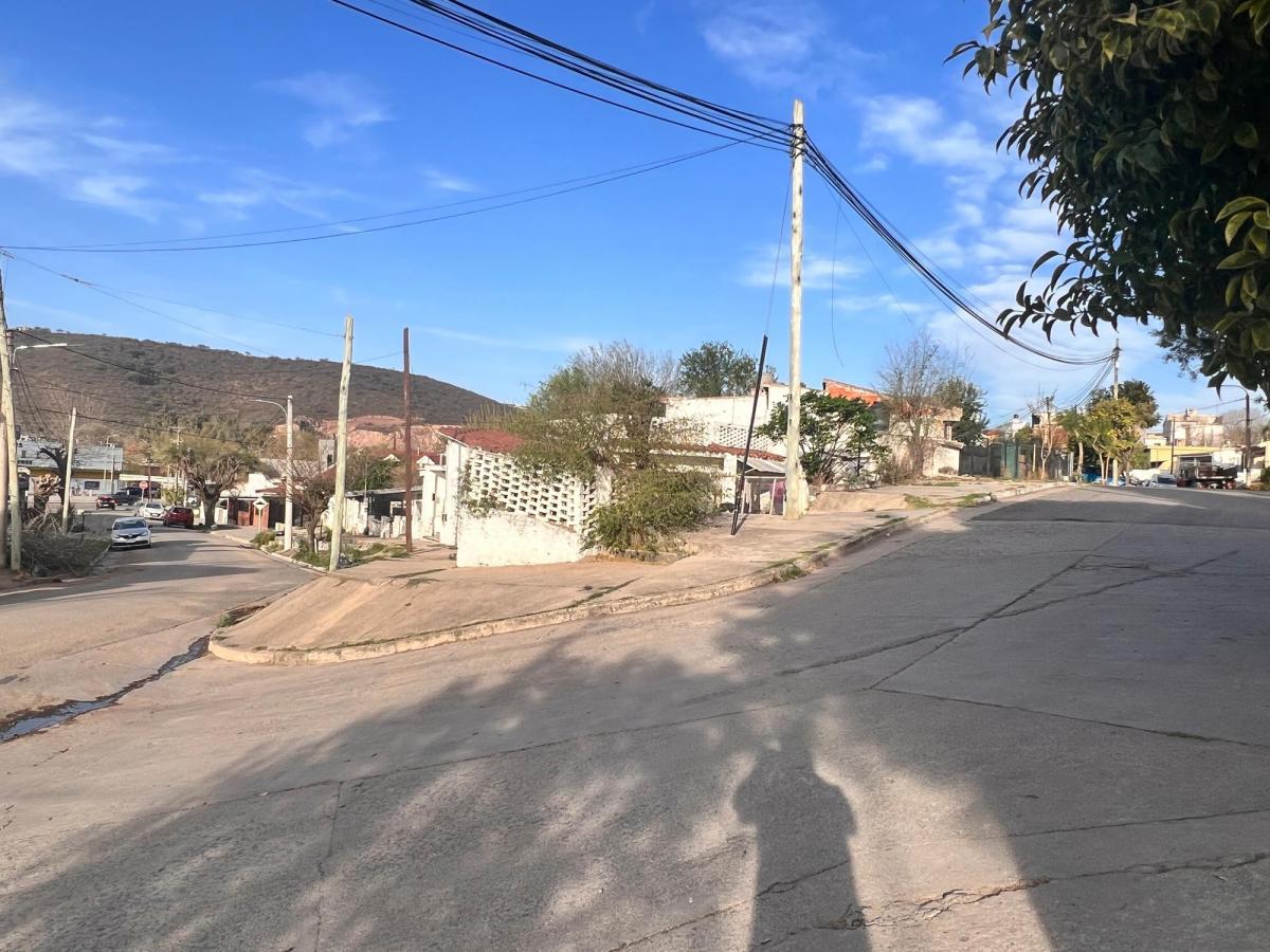 Venta Propiedad en La Calera, Excelente Lote por Ubicación 2