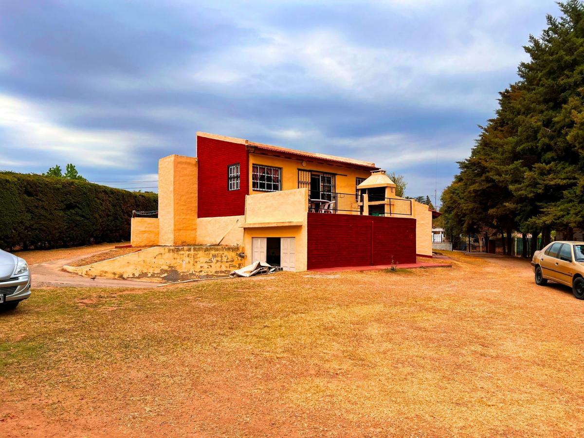 Venta Casa Carlos Paz a 40 m del Rio Atencion Retasada 1