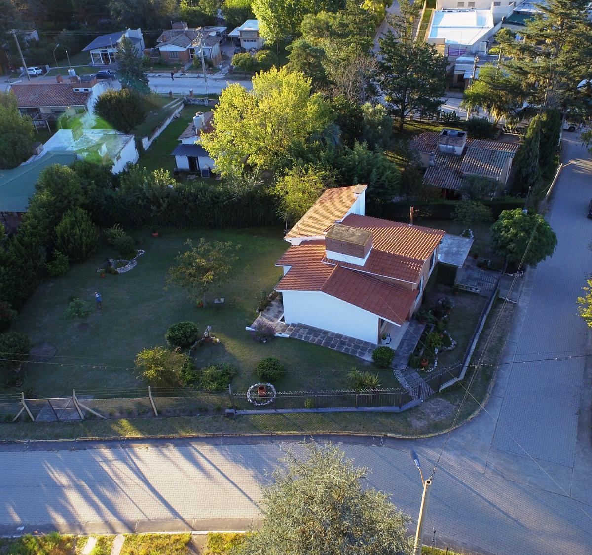 Venta Casa Tanti Hermosa E Impecable 2