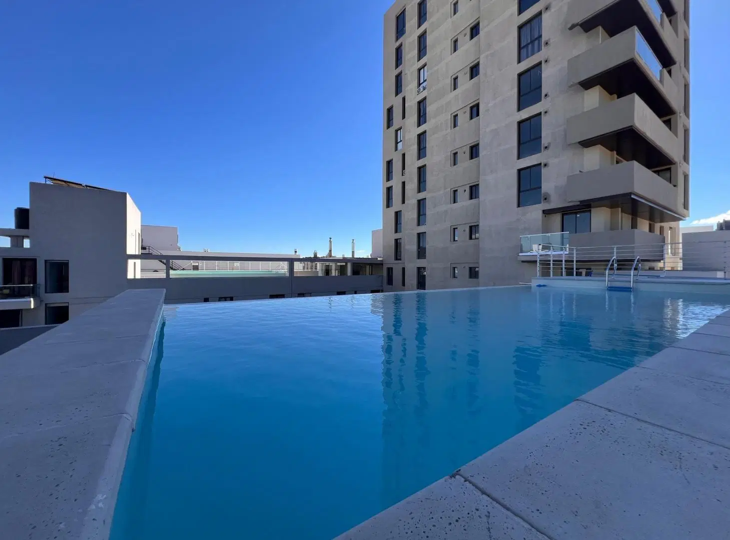 VENTA DEPARTAMENTO CENTRO CON COCHERA OPORTUNIDAD 4