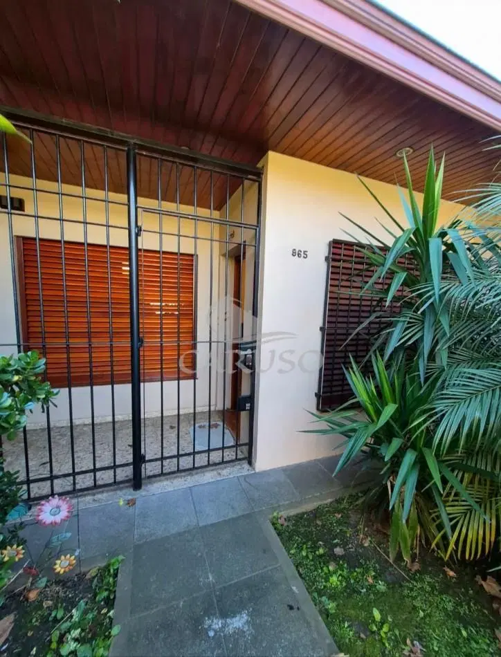 Casa en Quilmes Oeste 8