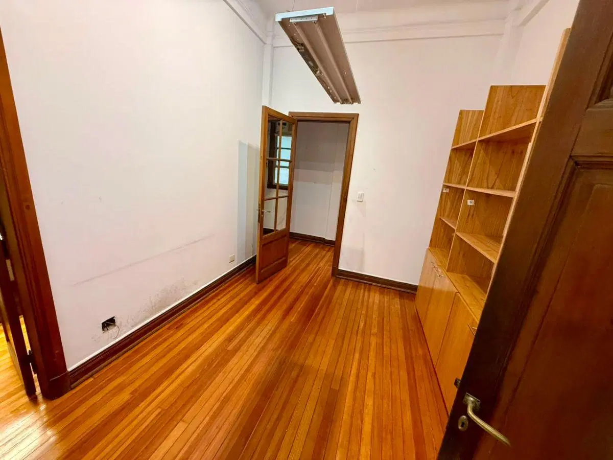 Oportunidad! VENTA OFICINA APTO VIVIENDA BAJAS EXPENSAS 2