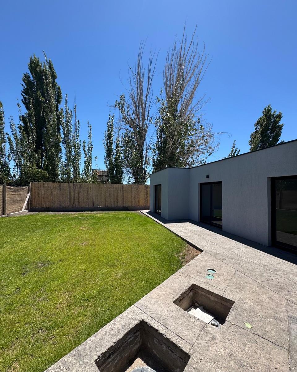Venta Casa Lar de Vieytes III 3