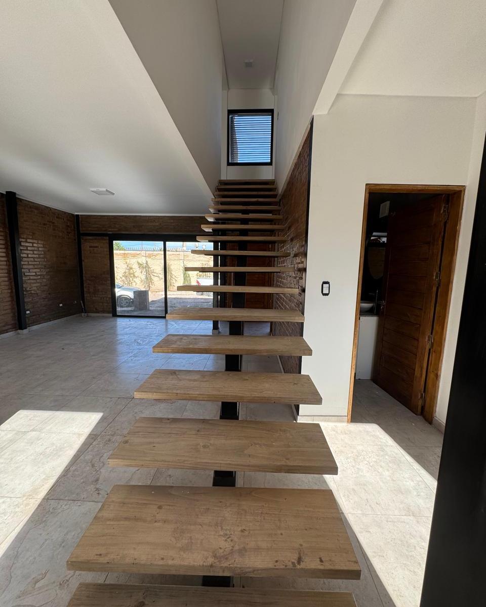 Venta Duplex Barrio Vista Oliva 4