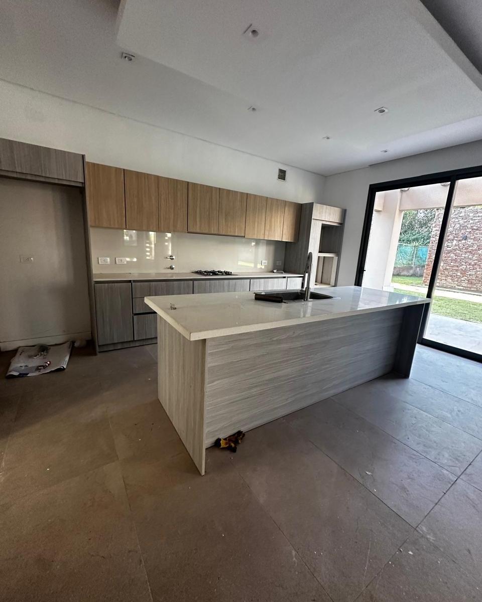 Venta Casa Barrio La Vacherie 2