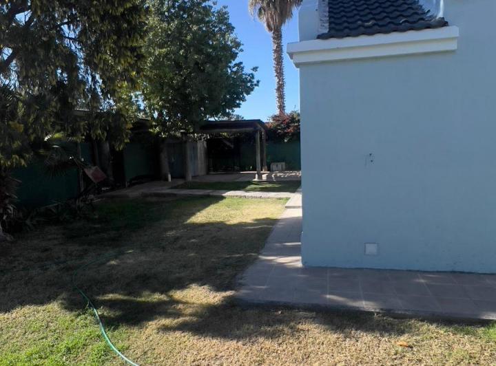 VENTA CASA CALLEJÓN PRIVADO EN JESÚS NAZARENO 3