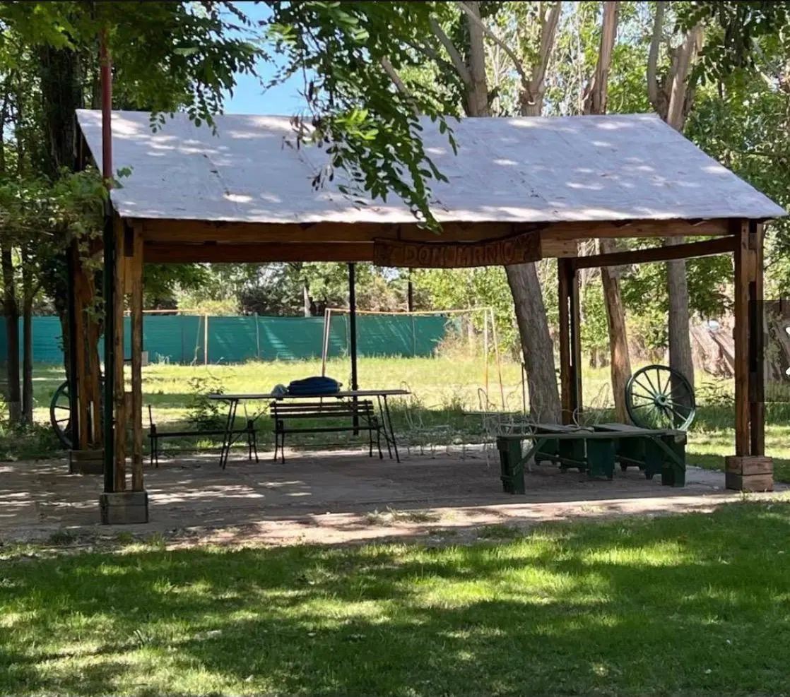 ALQUILER CASA CON PILETA EN EL CARRIZAL 2