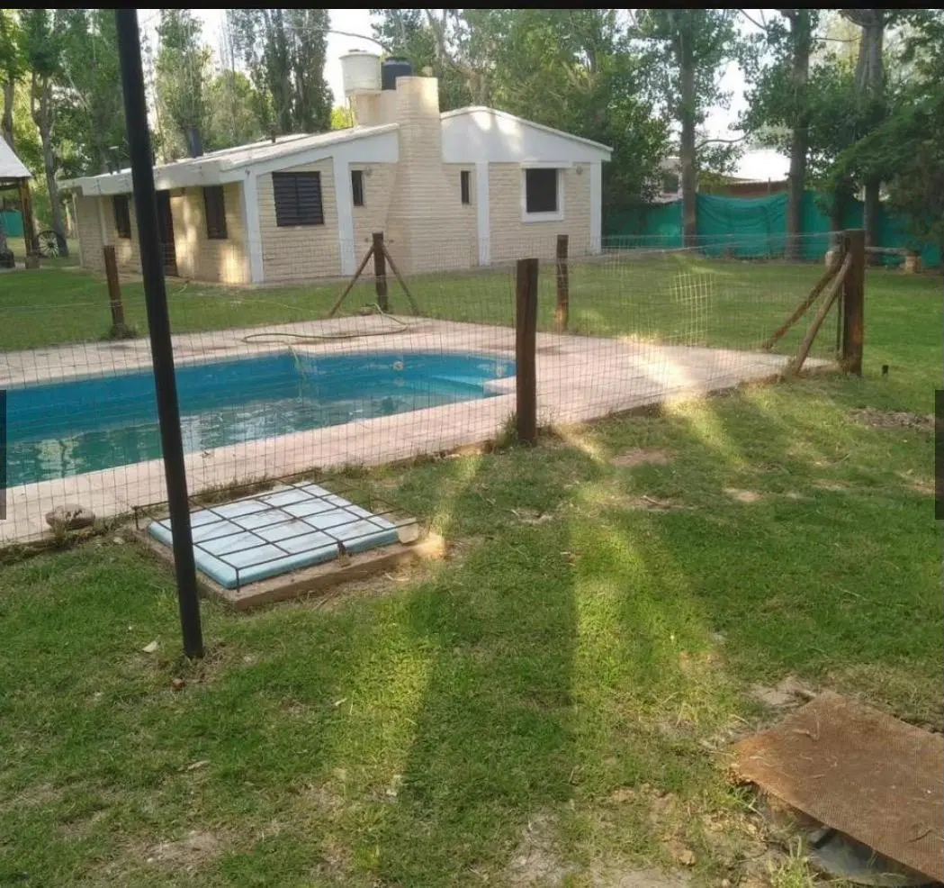 ALQUILER CASA CON PILETA EN EL CARRIZAL 4