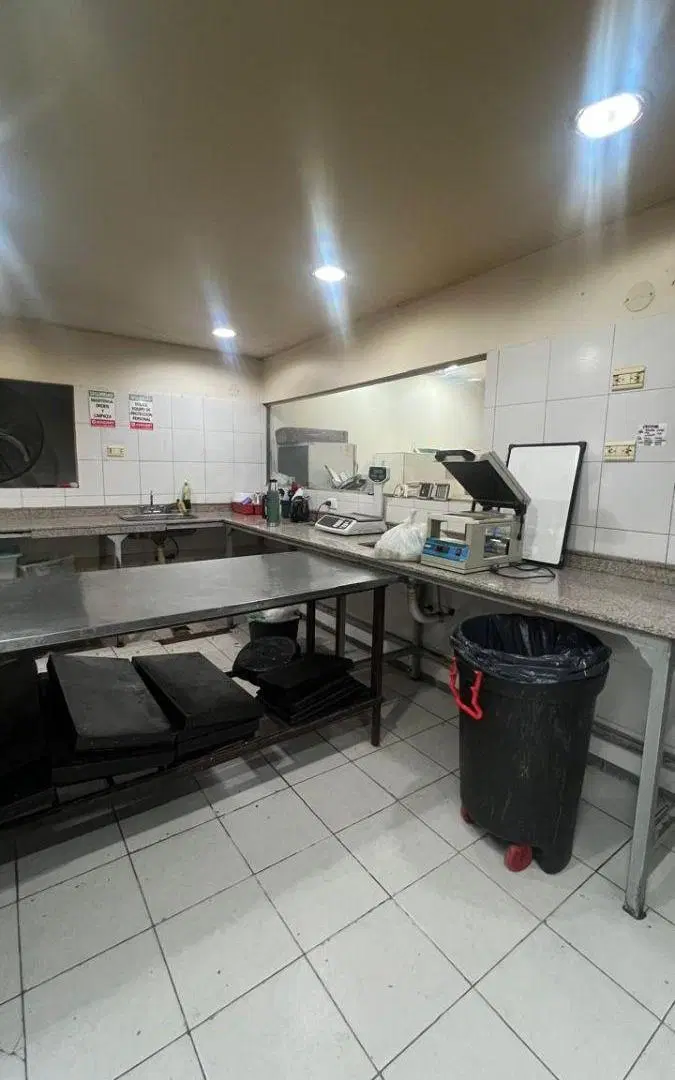 VENTA GALPÓN COMERCIAL EN VILLANUEVA 2