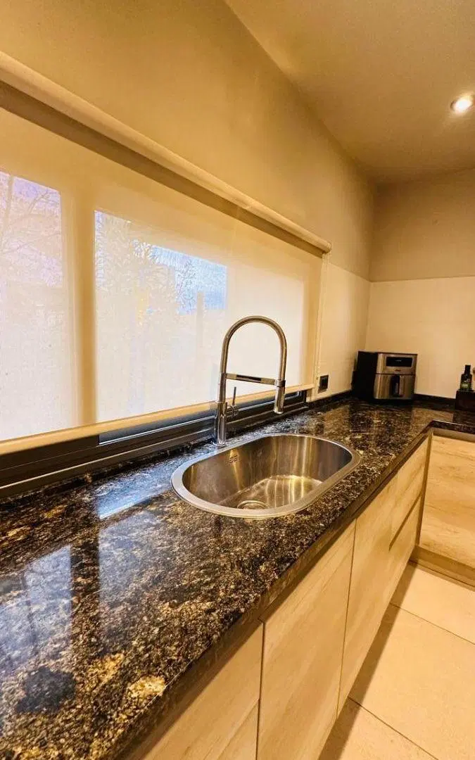 VENTA CHALET DE CATEGORIA EN BARRIO PALMARES VALLEY 5