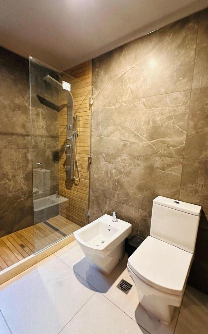 Foto de VENTA CHALET DE CATEGORIA EN BARRIO PALMARES VALLEY, imagen 4