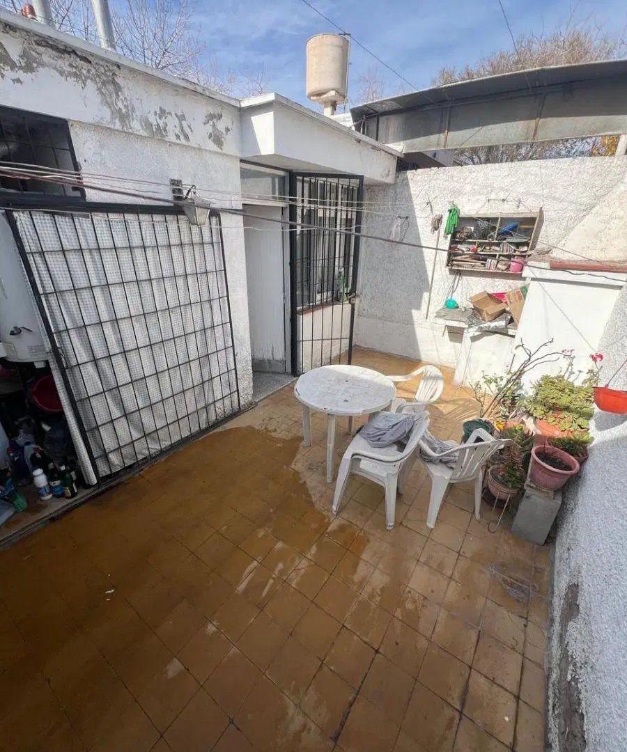 VENTA CASA EN GODOY CRUZ 2