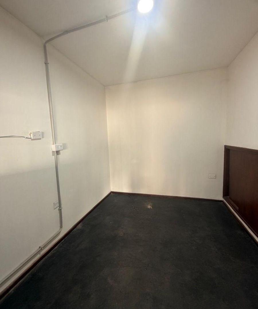 Foto de ALQUILER LOCAL COMERCIAL U OFICINA EN GODOY CRUZ, imagen 2