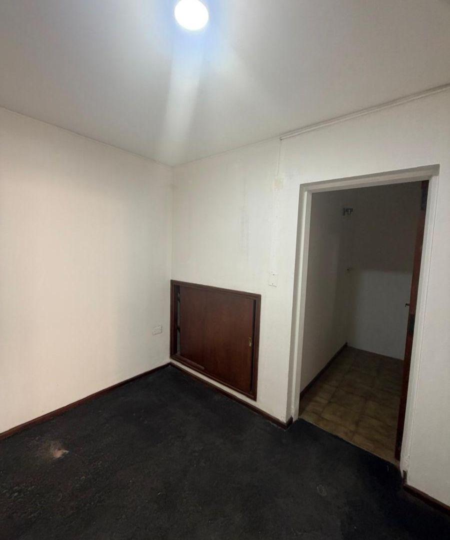 Foto de ALQUILER LOCAL COMERCIAL U OFICINA EN GODOY CRUZ, imagen 5