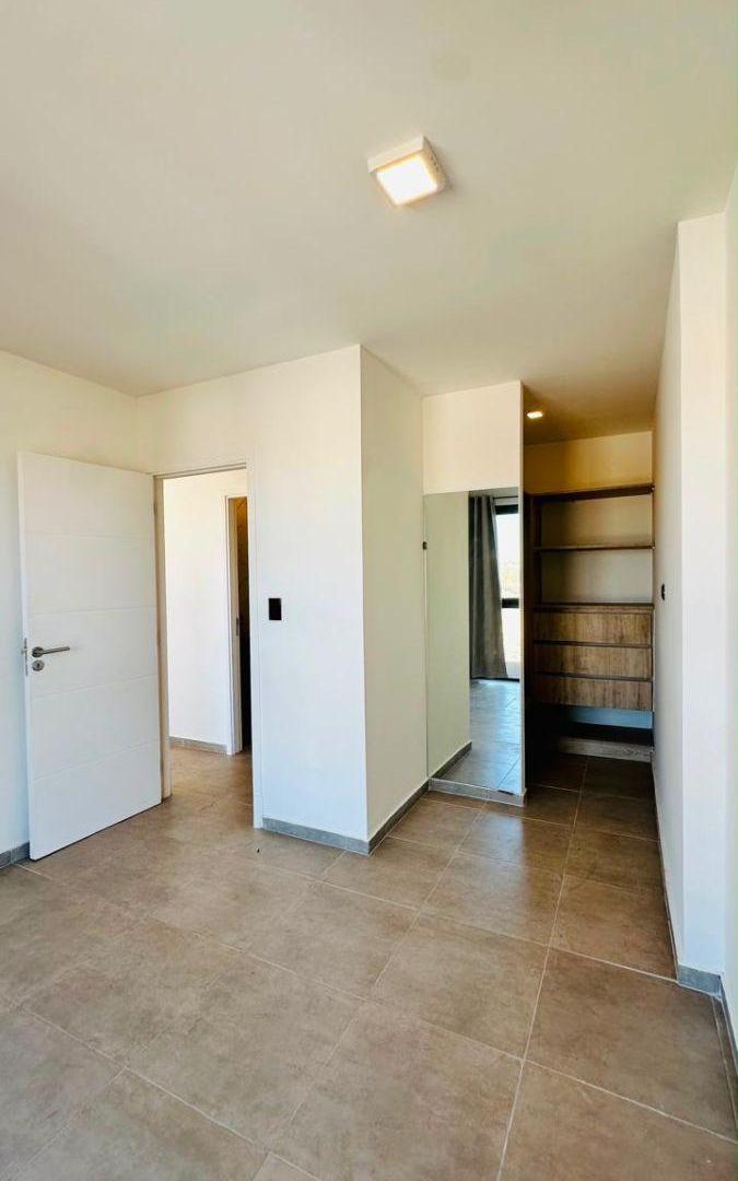 Foto de VENTA TRES DEPARTAMENTOS IDEAL INVERSIÓN CALLE PASO DE LOS ANDES, imagen 5