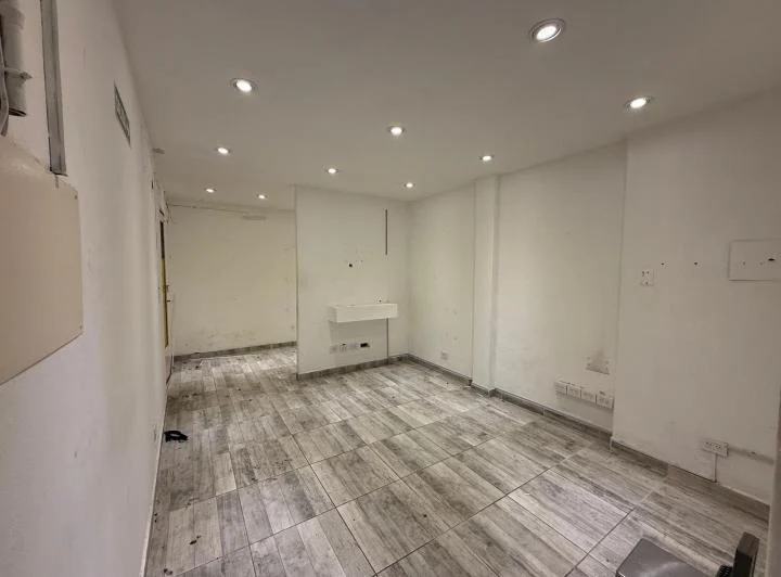 Galpon-fabrica alquiler excelente condarco al 800 3