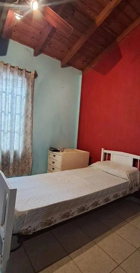VENTA DE CASA, 3 AMBIENTES. 4