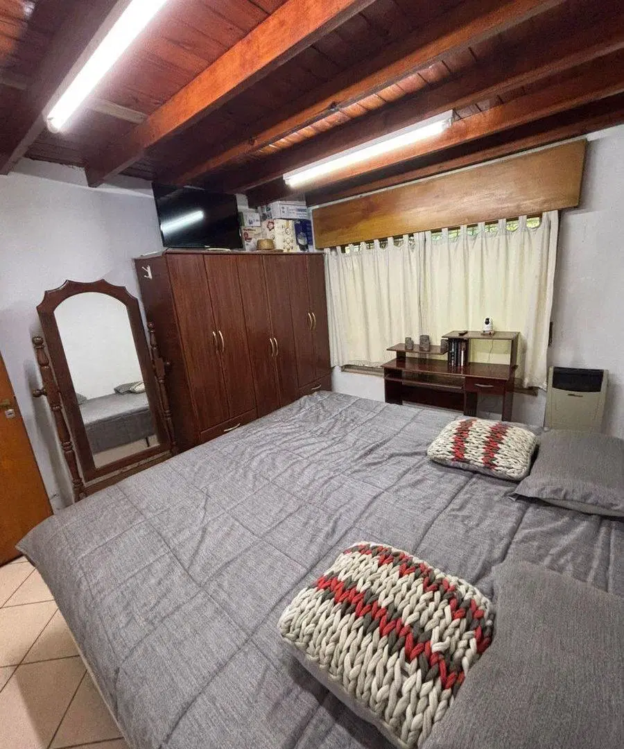 Casa Quinta en 1600M2 con Quincho y Parque. 4