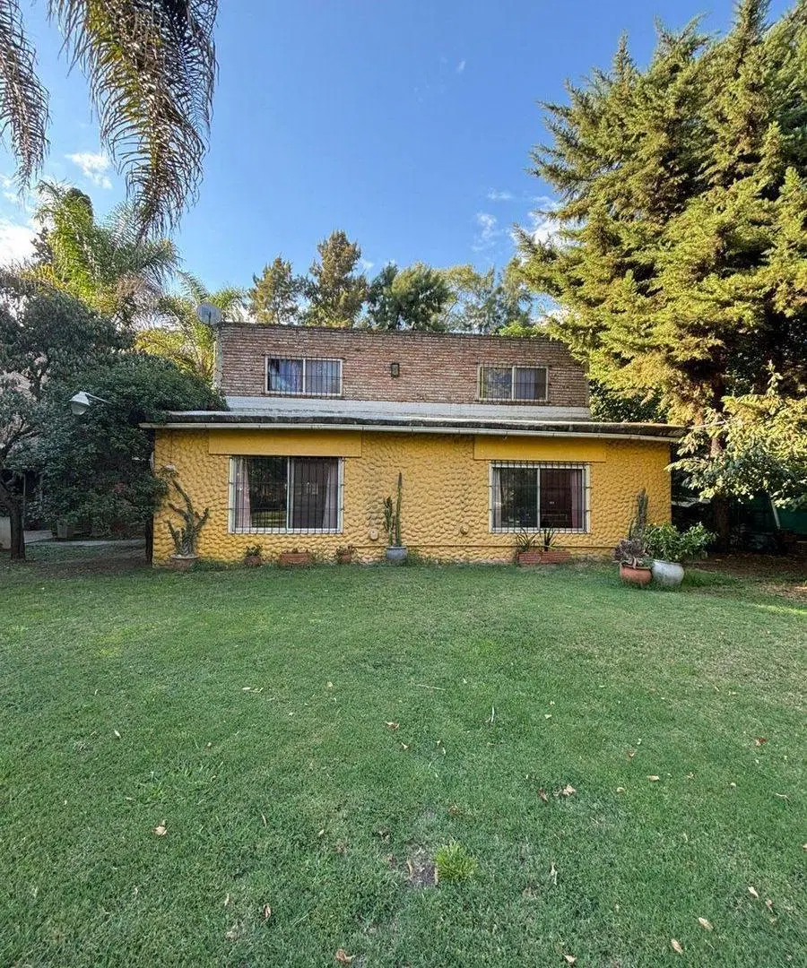 Casa Quinta en 1600M2 con Quincho y Parque. 5