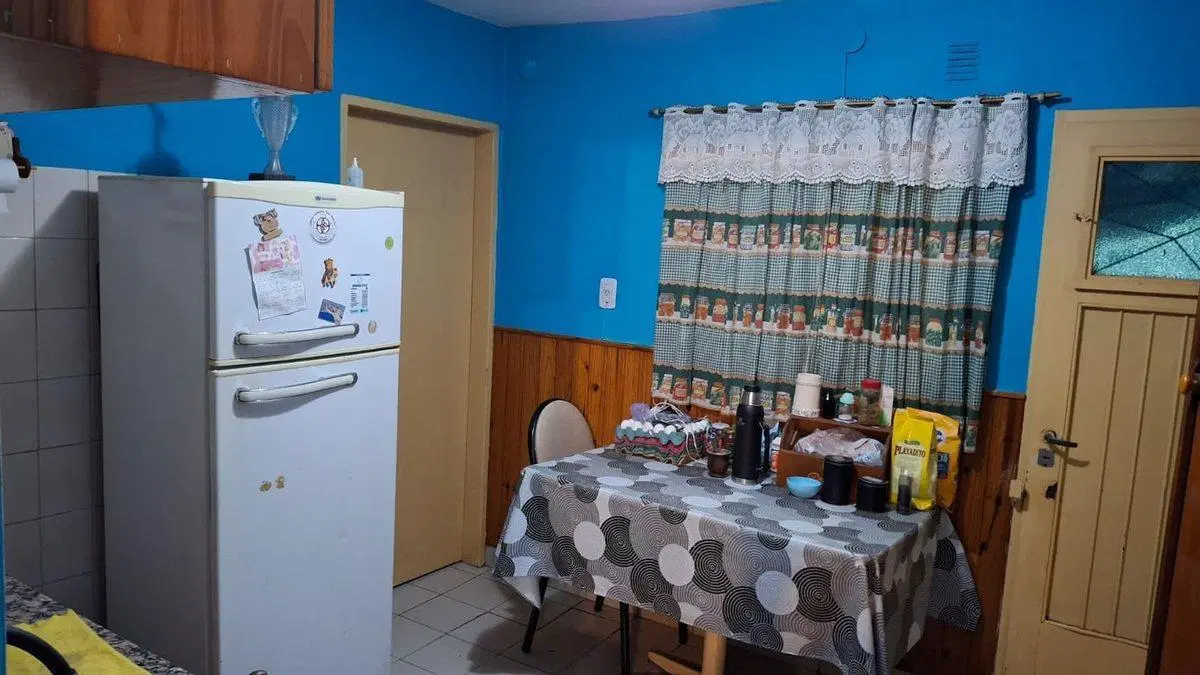 CASA EN VENTA JOSE C PAZ , LOTE ESQUINA CON LOCAL 5