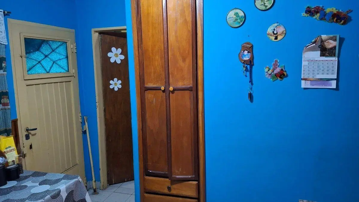 CASA EN VENTA JOSE C PAZ , LOTE ESQUINA CON LOCAL 4
