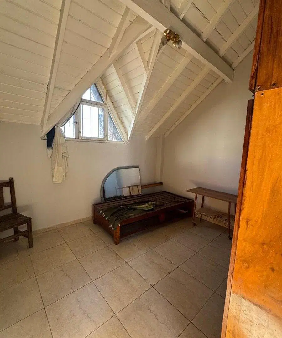 Venta Chalet 5 ambientes. Jardín. Ramos Mejía. 5