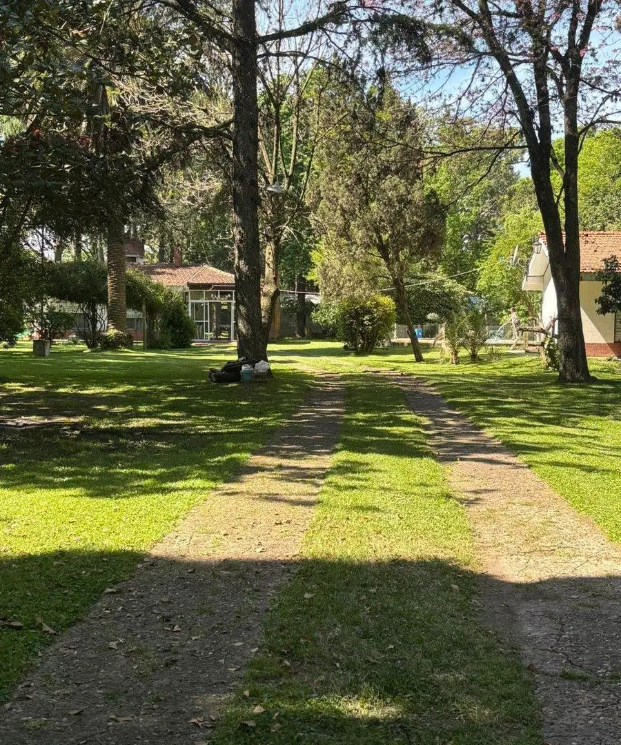 Casa Quinta+Casa Huéspedes- Pileta- Quincho 5