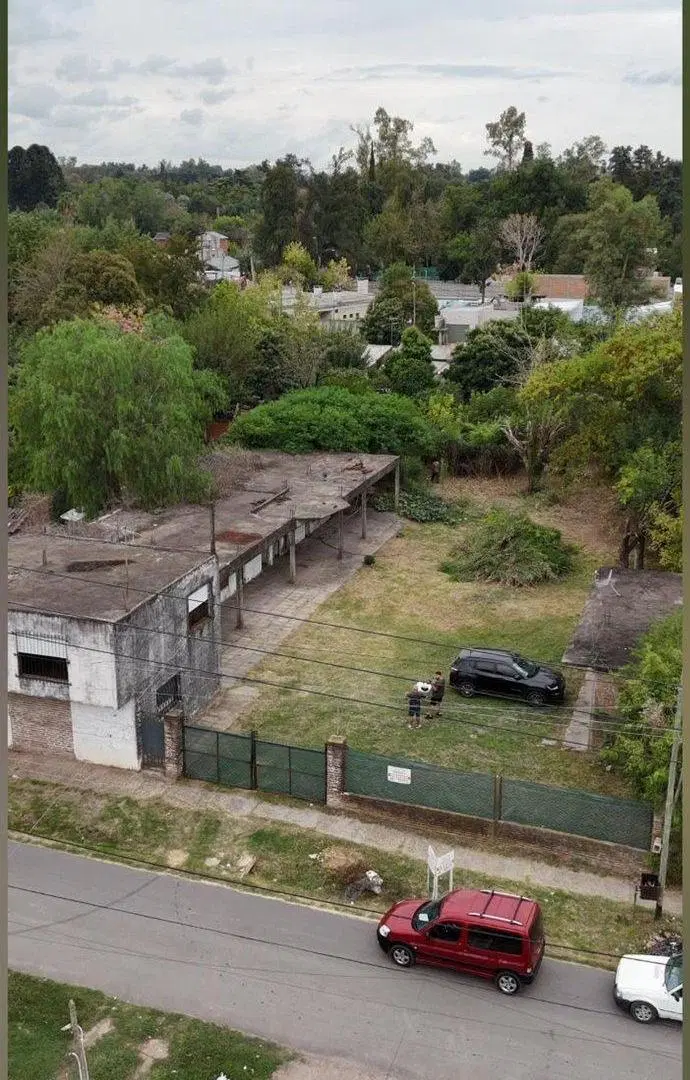 PROPIEDAD COMERCIAL,VIVIENDA MULTIFAMILIAR 1228M2 3