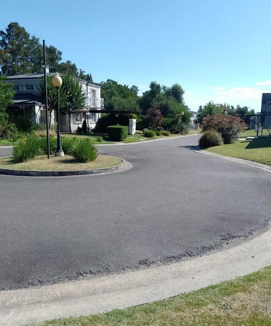 VENTA DE LOTE EN BARRIO CERRADO PILAR PLAZA. 4