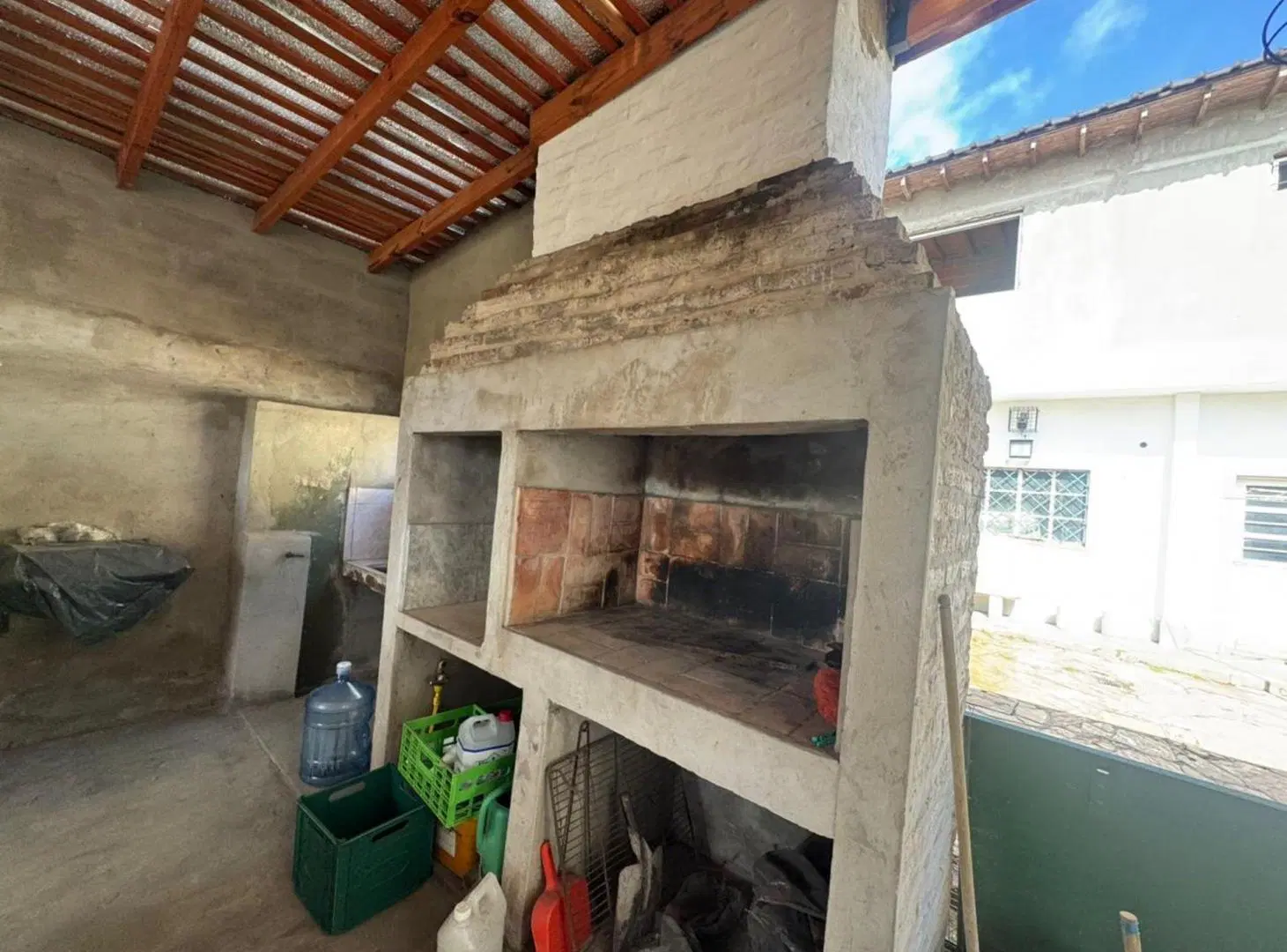 VENTA CASA ESQUINA MÁS TALLER - JOSE C. PAZ 2