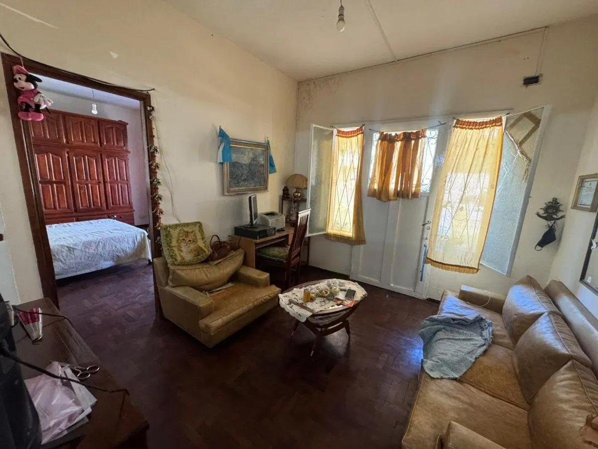 VENTA CASA CON GALPON - MALVINAS ARGENTINAS 3