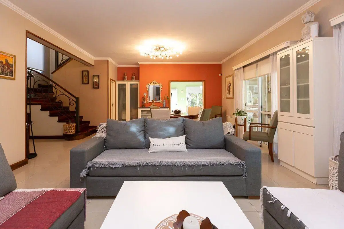 VENTA CASA DE 6 AMB, EN SAN MIGUEL, BARRIO CERRADO 4