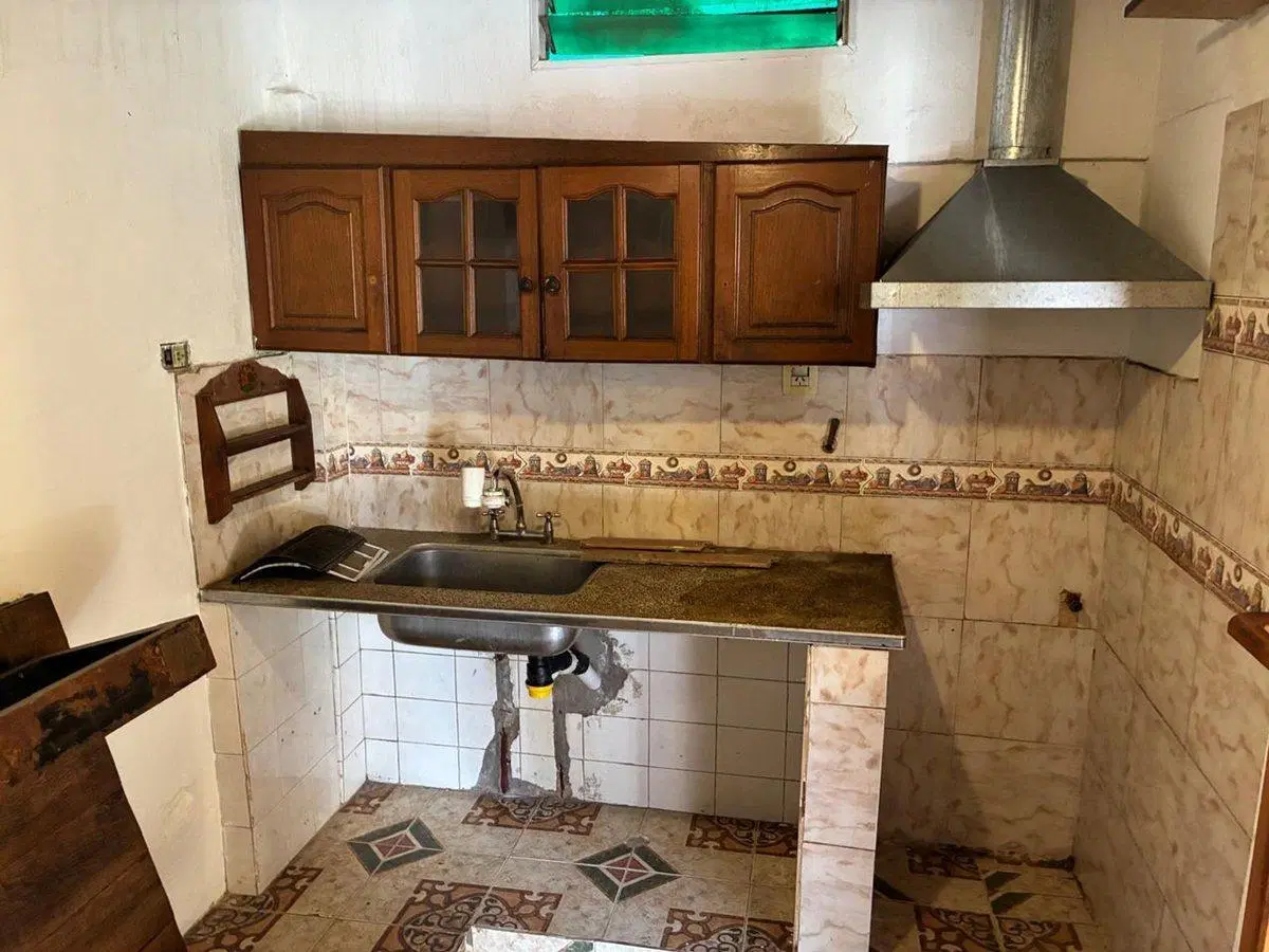 DOS CASAS LOTE 300MTS IDEAL FAMILIA O IVERSION 3