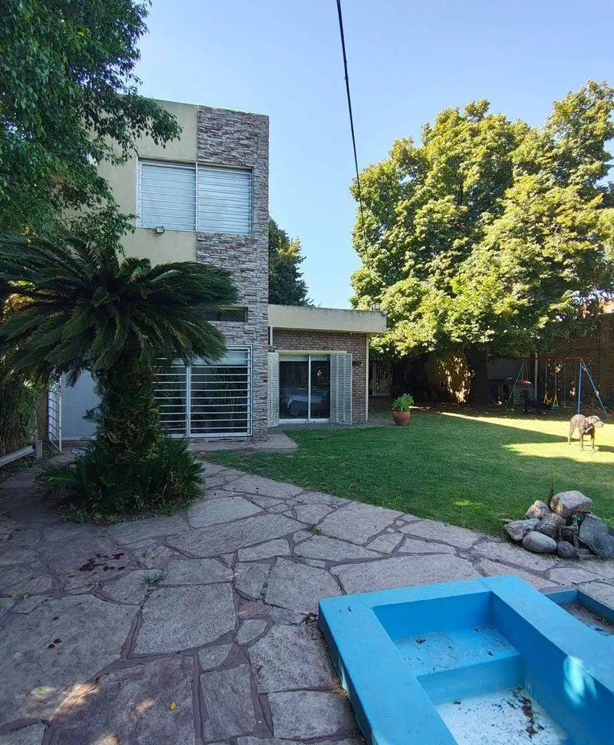 ZONA COMERCIAL, 3 Locales c/ Renta, 4