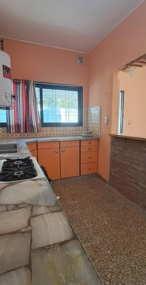 DEPTO 3 AMB. CON JARDIN,  GALERIA Y PARRILLA. 4
