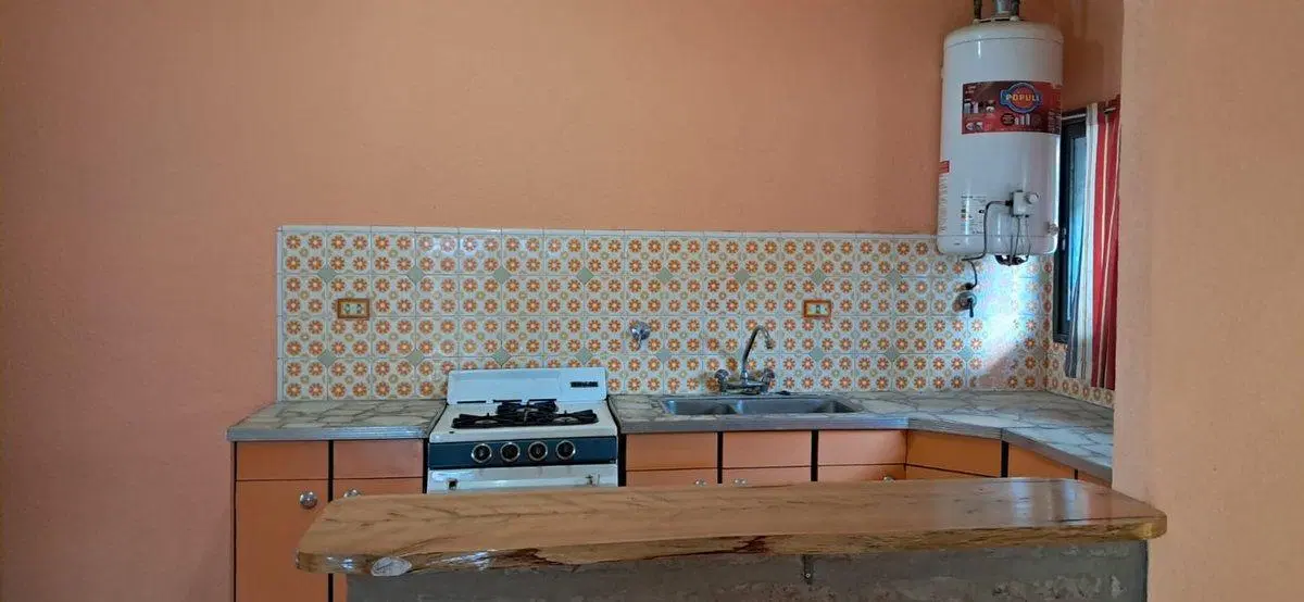 DEPTO 3 AMB. CON JARDIN,  GALERIA Y PARRILLA. 3