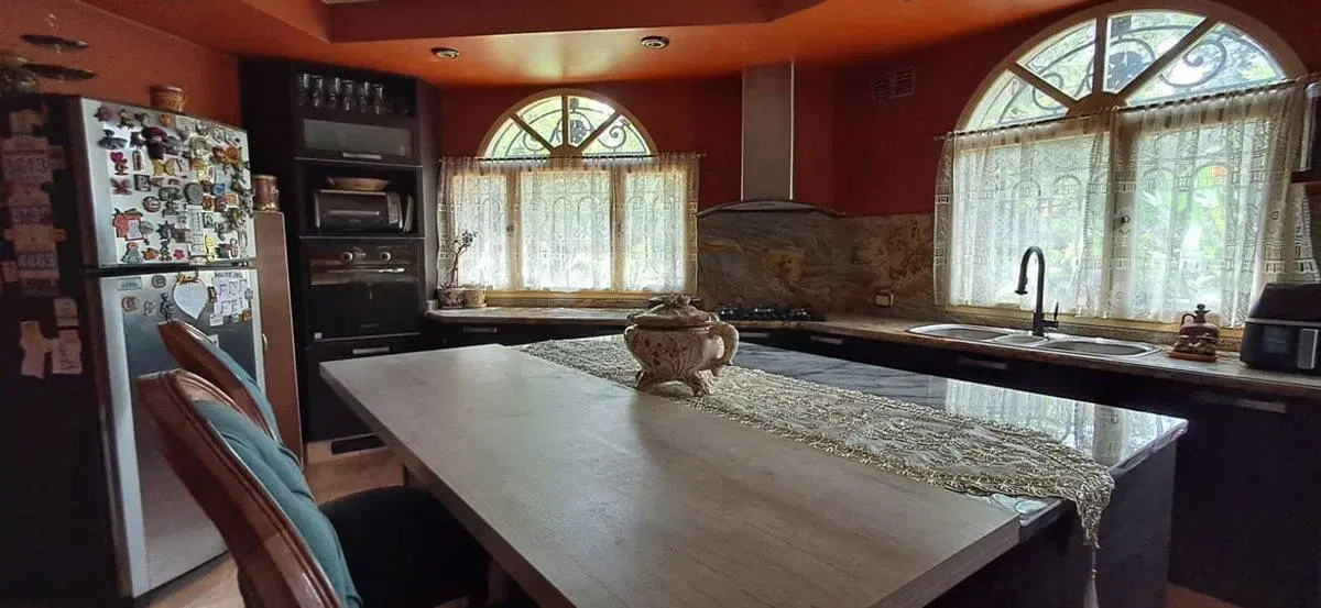 VENTA DE CASA, BARRIO EL TATO 4