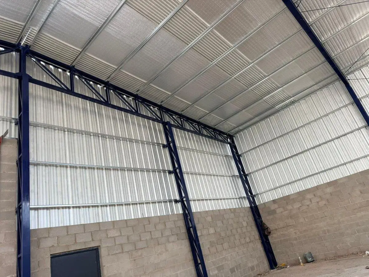 VENTA DE GALPON /DEPOSITO A ESTRENAR, ACCESO R9 4
